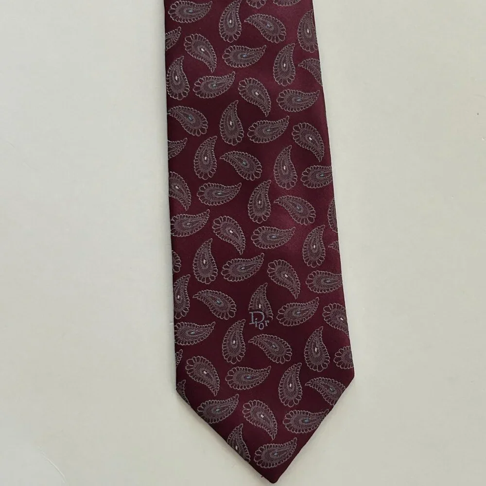 Vintage Christian Dior Mens Burgundy Red Neck Tie Paisley Polyester Woven Italy